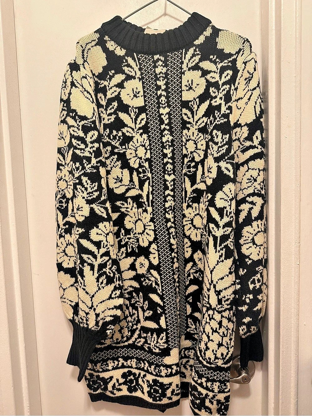 Floral Knit Cardigan in Black & Cream NWT